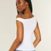 Asymmetrisk off-shoulder-top