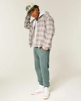Avslappede joggebukse i ribbet fleece