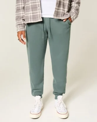 Avslappede joggebukse i ribbet fleece