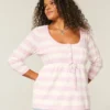 Babydoll-genser med kabelstrikk
