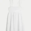 Babydoll-minikjole med stropper