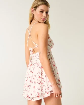 Babydoll-romper med åpen rygg
