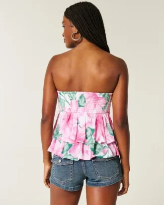 Babydoll-top med halterneck og lag