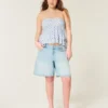 Babydoll-top med halterneck og lag