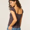 Babydoll-top med skulderfri utringning