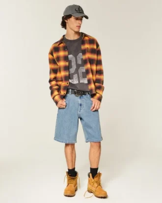 Baggy broderte logo-denimshorts