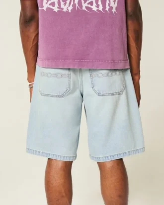 Baggy denimshorts med broderi
