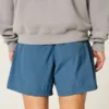 Baggy fotballshorts til midt på låret