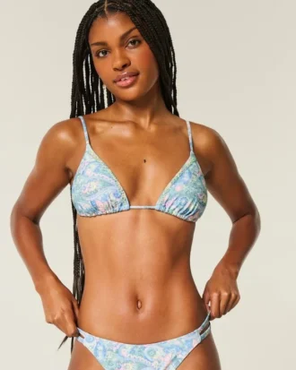 Bikini-top med dekorert trekant