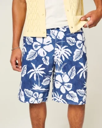 Boardshorts til kneet Boardshorts til kneet