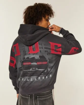 Boxy Dodge Challenger grafisk hettegenser