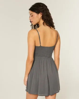 Brodert minikjole