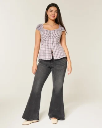 Curvy høyhalset vasket svart flare-jeans
