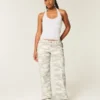 Curvy lavt sittende Y2K Camo Baggy Jeans