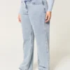 Curvy Mid-Rise Medium Wash Baggy Jeans