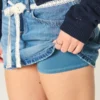 Denim miniskjørt med blonder