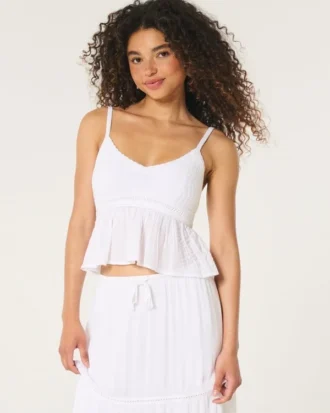 Enkel babydoll-top i heklet stil
