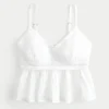Enkel babydoll-top i heklet stil
