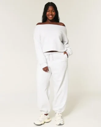 Enkel dobbel off-the-shoulder-genser