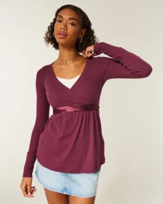 Enkel langermet babydoll-top med krysset front