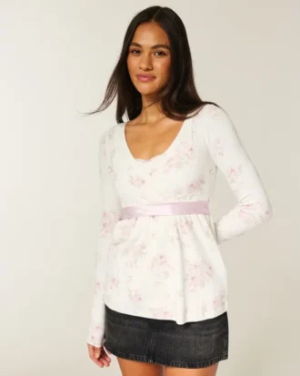 Enkel langermet babydoll-top med krysset front