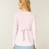 Enkel langermet babydoll-top med krysset front