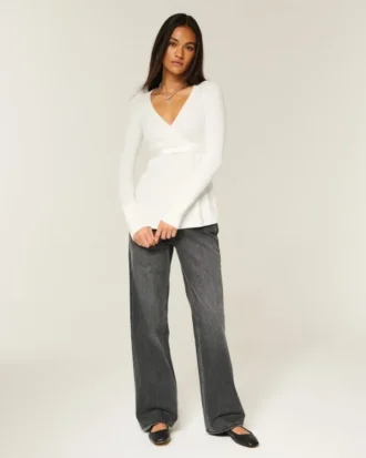 Enkel langermet babydoll-top med krysset front