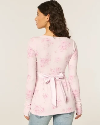 Enkel langermet babydoll-top med krysset front