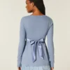 Enkel langermet babydoll-top med krysset front