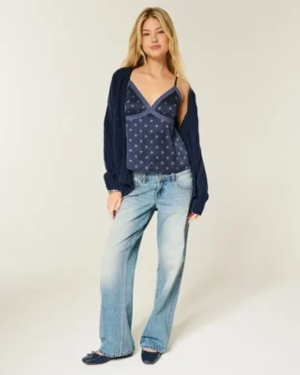 Enkel sateng-camisole med blonder