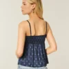 Enkel sateng-camisole med blonder