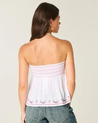 Enkel stroppeløs brodert babydoll-top