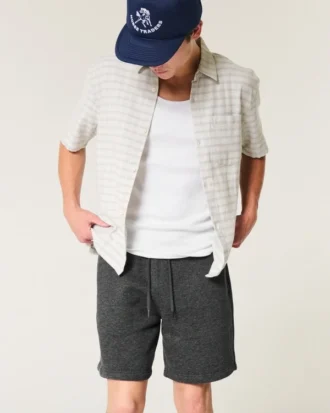 Fleece-shorts med ikon over kneet