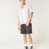 Fleece-shorts med ikon over kneet