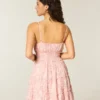 Glitrende smocked minikjole