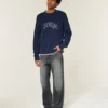 Grå baggy jeans med hjertegrafikk