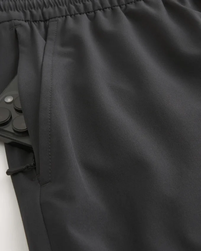Grafiske aktive shorts til midt på låret
