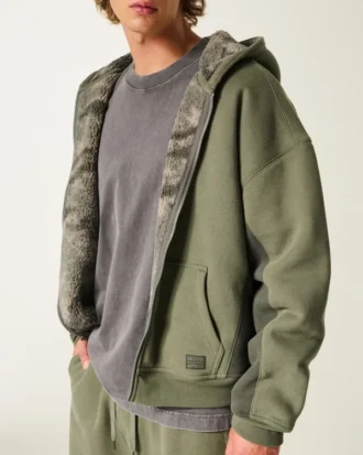 Hollister x Crocs Sherpa-fôret hettegenser med glidelås