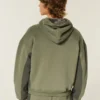 Hollister x Crocs Sherpa-fôret hettegenser med glidelås