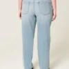 Høy midje, lysvasket, rett jeans