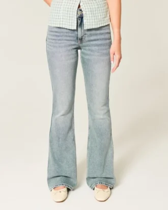 Høy midje, medium vasket flare-jeans