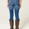 Høy midje, mørkvasket super skinny jeans
