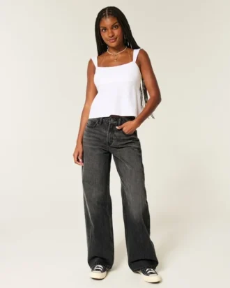 Høybuksede, vasket, svarte baggy jeans