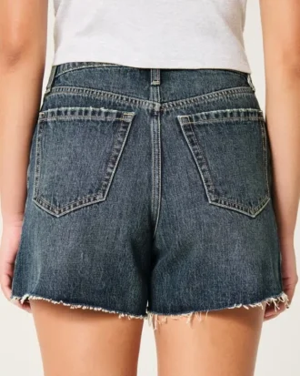 Kurvede, høye, mørkvaskede, avslappede denimshorts 5″