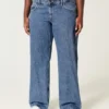 Kurvede lavtaljede baggy jeans i medium vask