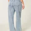 Kurvet høy midje, medium vasket baggy jeans