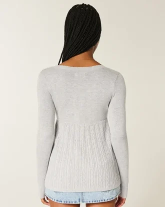Langermet babydoll-genser med firkantet hals