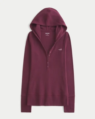 Langermet Henley med hette