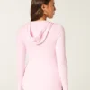 Langermet Henley med hette