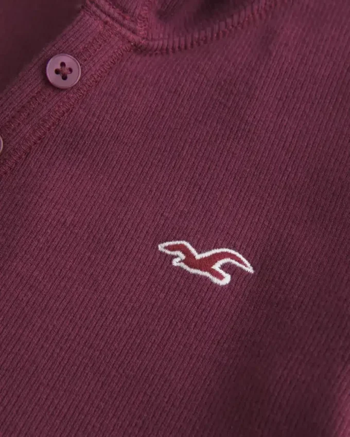 Langermet Henley med hette